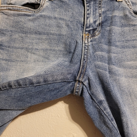 KUT From The Kloth Embroidered Connie Skinny Jean - Picture 9 of 14